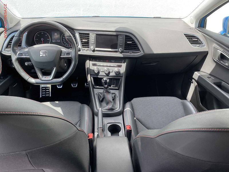 Seat Leon (2016) 2.0 TDi, FR, LED - fotka 8 z 18