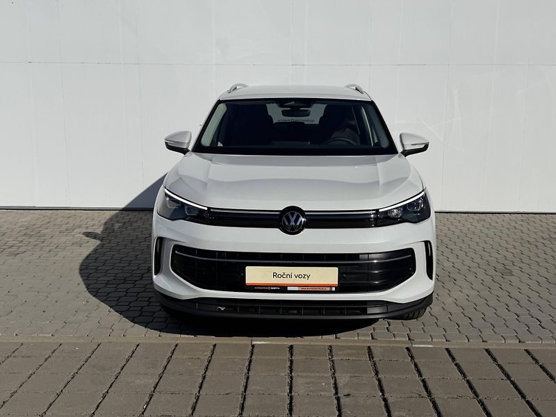 Volkswagen Tiguan (2025) People 7DSG 2,0TDi - fotka 8 z 25