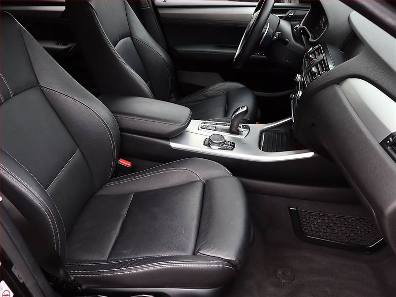 BMW X4 (2018) xDrive30d - fotka 7 z 19