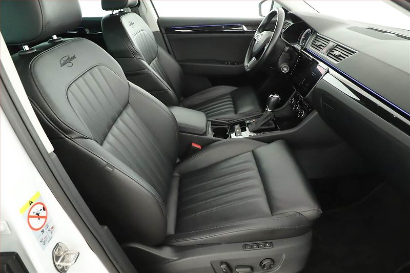 Škoda Superb (2018) Laurin&Klement 2.0 TDI 4x4 - fotka 7 z 16
