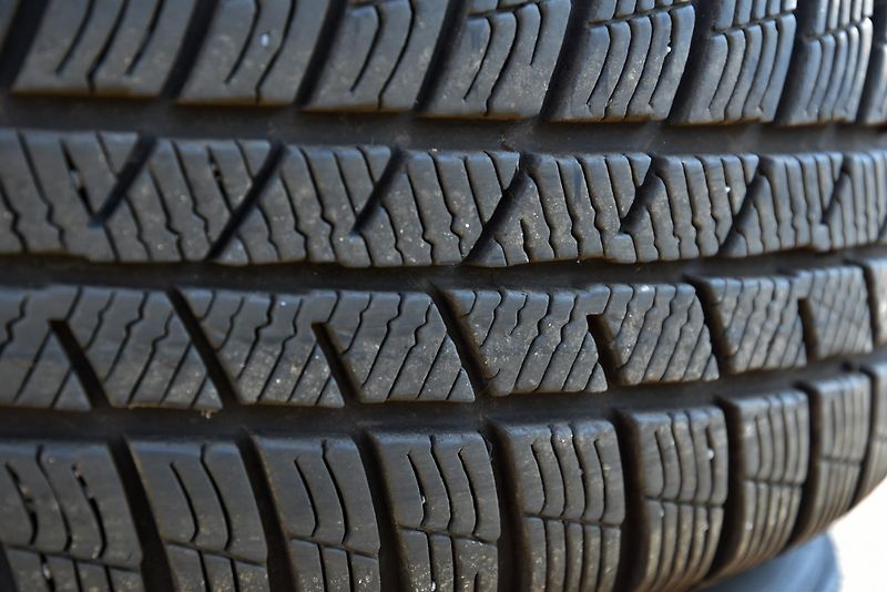 Ford Fusion 1.4 16V,DKLIMA,ALU,TZ,ROZVODY - fotka 37 z 42