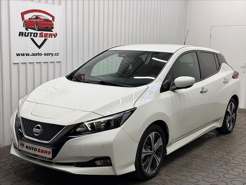 Nissan Leaf N-CONNECTA 110kW SOH 91% - fotka 1 z 38