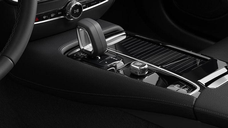 Volvo V60 (2026) T6 AWD Plug-in DARK PLUS - fotka 11 z 12