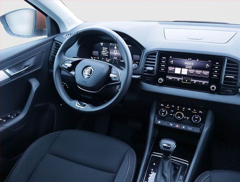 Škoda Karoq (2024) Fresh 1.5 TSI - fotka 7 z 22