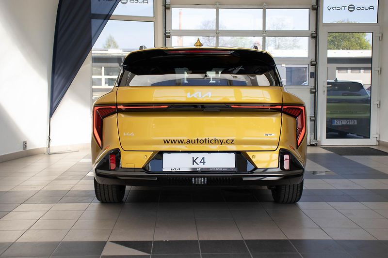 Kia K4 Sportswagon 1,6 T-GDi GPF 7DCT GT-LINE - fotka 5 z 16