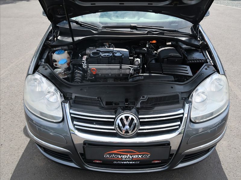 Volkswagen Golf 1,9 TDi,77kW,Aut.klima,tempoma - fotka 19 z 21