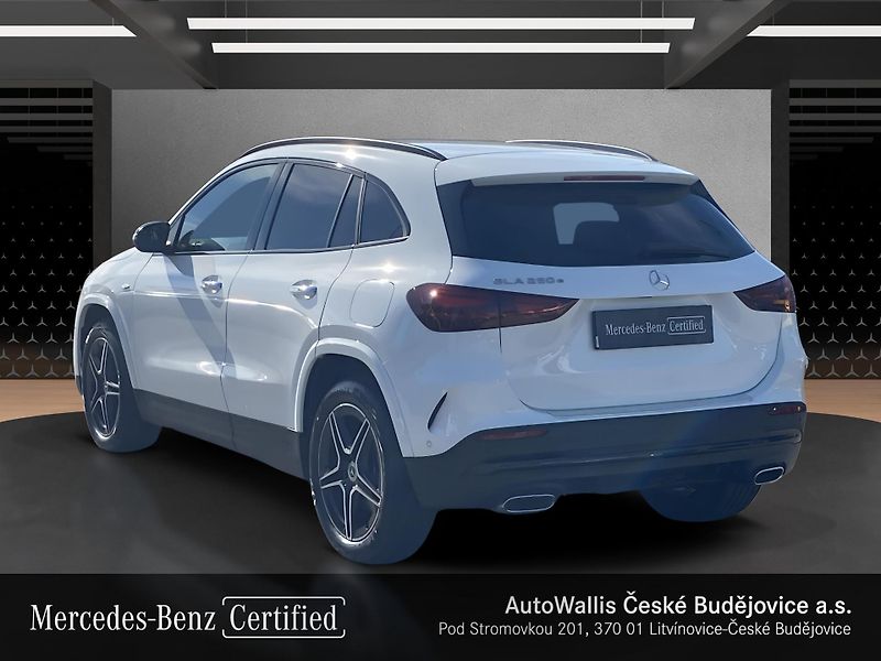 Mercedes-Benz GLA GLA 250e AMG - fotka 3 z 28