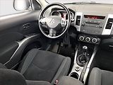 Mitsubishi Outlander (2009) 2.2 DI-D, 4X4, 7 míst, Tažné - náhled 7
