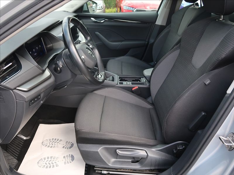Škoda Octavia 2,0 TDi,1majČR,Serv.kn.,DPH - fotka 12 z 24