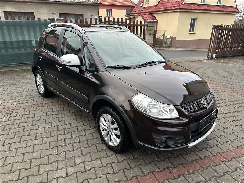 Suzuki SX4 1,6 4x4 STYLE TAŽNÉ - fotografie inzerátu