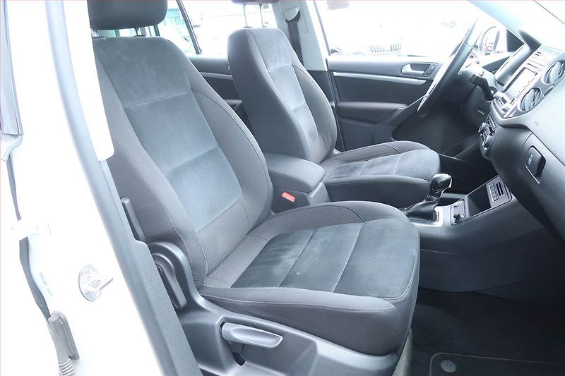 Volkswagen Tiguan (2012) 2.0 TDI, 4X4, Automat, Navi - fotka 9 z 24