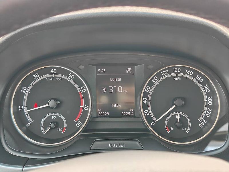 Škoda Fabia (2019) Ambition Green tec  1,0MPI - fotka 11 z 21