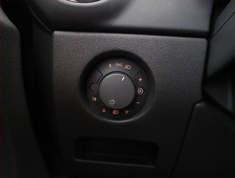 Opel Corsa (2007) 1.0, Tažné, slušný stav - fotka 11 z 12