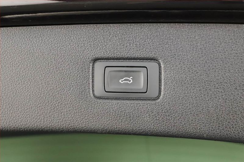 Audi Q7 (2018) S-Line 50 TDI - fotka 20 z 23