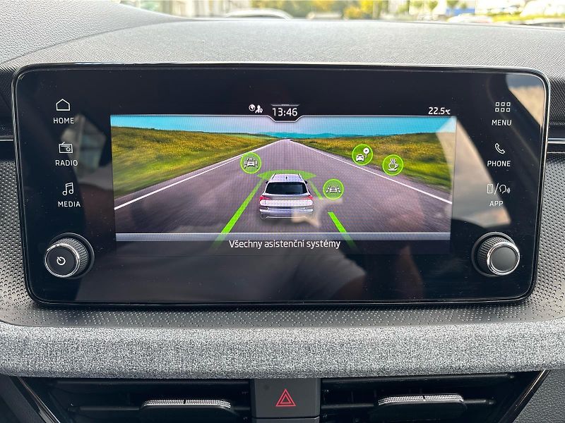 Škoda Kamiq 1.0 TSI 85 kW SELECTION - fotka 18 z 30