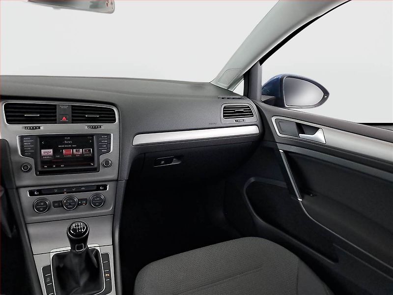 Volkswagen Golf (2016) Comfortline 1.2 TSI, Tempomat - fotka 8 z 15
