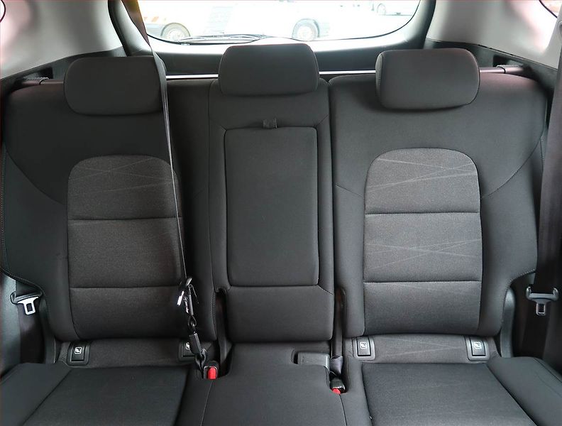 Hyundai Tucson (2019) 1.6 CRDi, 4X4, ČR,1.maj - fotka 10 z 19
