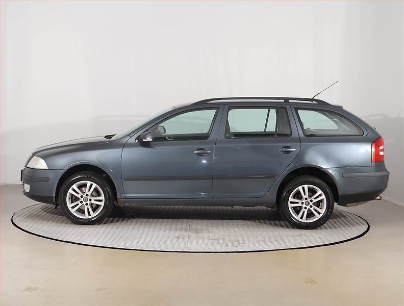 Škoda Octavia (2007) 1.9 TDI, 4X4, po STK - fotka 3 z 18