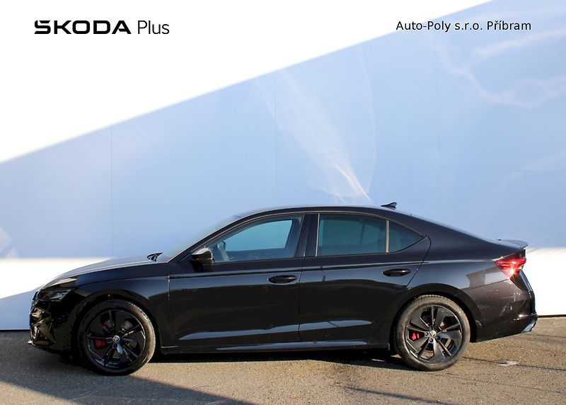 Škoda Octavia (2024) RS 2.0TSI / 195kW 7°DSG - fotka 3 z 24
