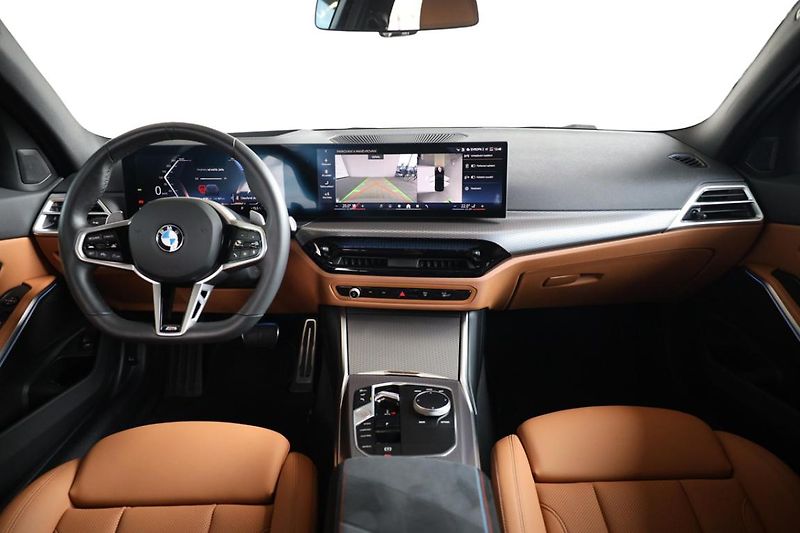 BMW Řada 3 320d xDrive Touring - fotka 5 z 27