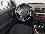 BMW Řada 1 (2009) 116i - náhled 7