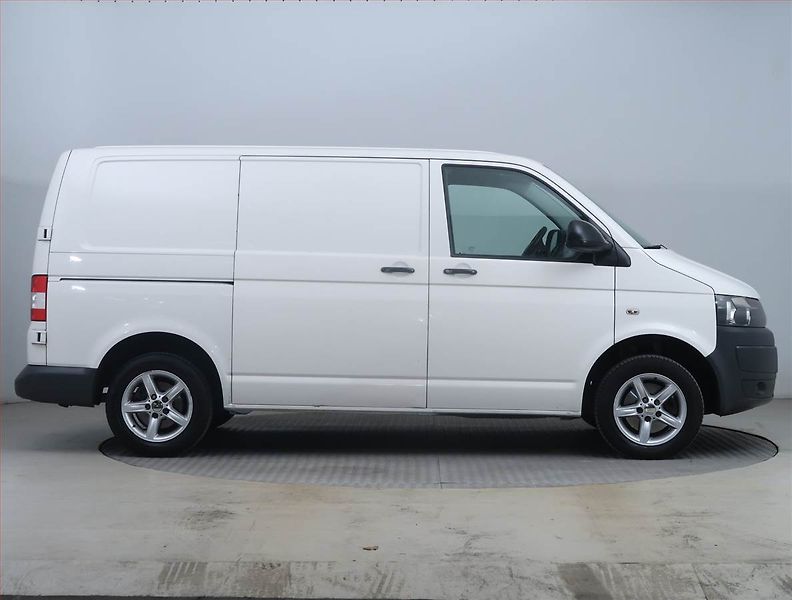Volkswagen Transporter (2012) 2.0 TDI, 1Maj - fotka 6 z 14