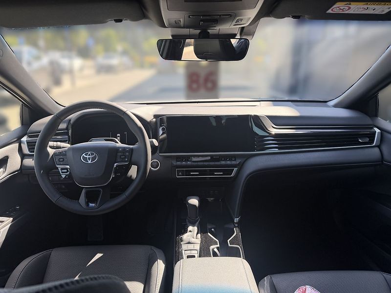 Toyota Camry Prestige - fotka 5 z 5
