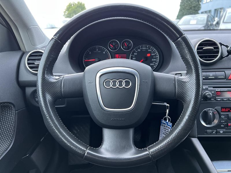 Audi A3 SPORTBACK 2.0TDi 103kw KLIMA  - fotka 14 z 36
