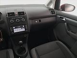 Volkswagen Touran (2014) 1.6 TDI, Serv.kniha, Xenony - náhled 8