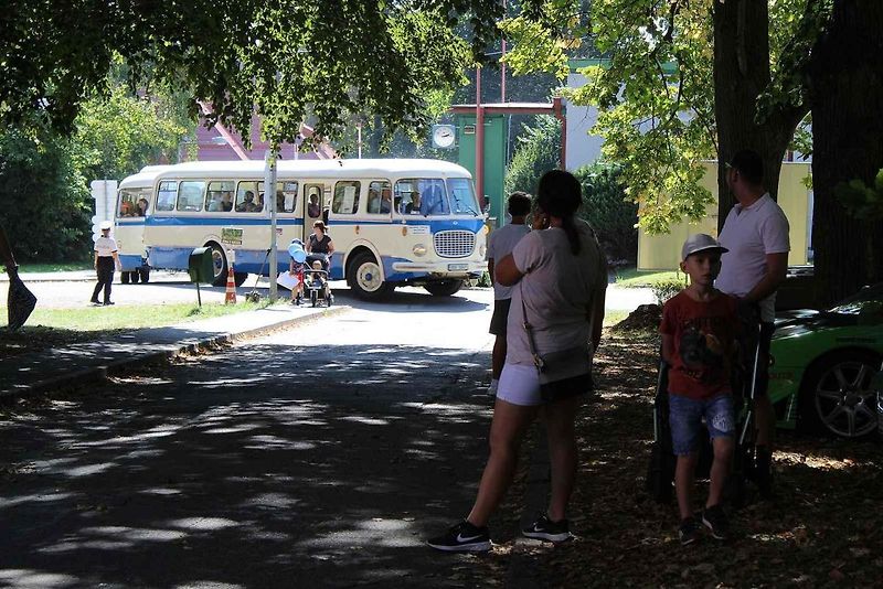 Festival MotorSvět se do areálu Psychiatrické nemocnice v Havlíčkově Brodě vrátil.po dvou letech. Jednou z ozdob bylo Lamborghini Gallardo.