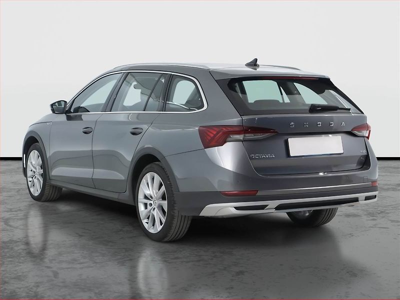 Škoda Octavia (2023) Scout 2.0 TDI, 4X4, Automat - fotka 4 z 27