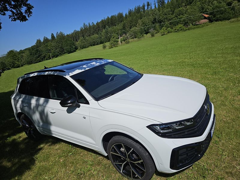 Volkswagen Touareg (2025) záruka 5 let Rline MAXI VÝBAVA - fotka 6 z 14
