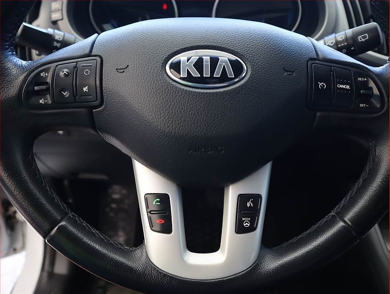 Kia Sportage (2015) 1.6 GDI, Serv.kniha, Tempomat - fotka 16 z 17