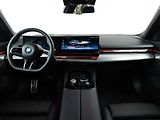 BMW Řada 5 550e xDrive - náhled 12