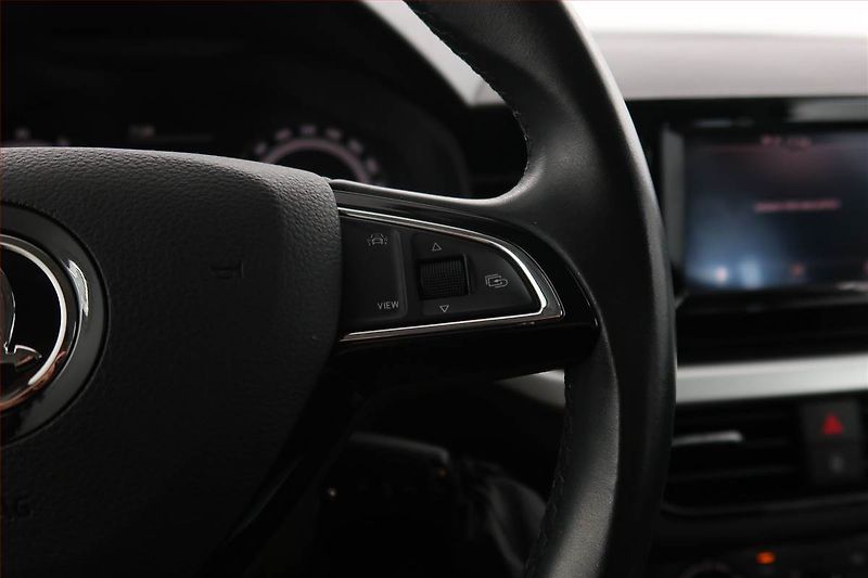 Škoda Kamiq (2020) Style 1.0 TSI, ČR,1.maj - fotka 16 z 18