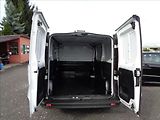 Renault Trafic 2,0   automat - náhled 10