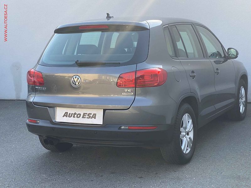 Volkswagen Tiguan (2014) 1.4 TSi, Trendline, navi, - fotka 4 z 15