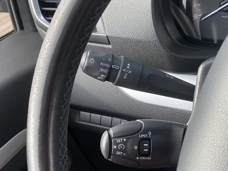 Toyota ProAce Verso 2.0D, ČR, Shuttle L1, tažné - fotka 16 z 28