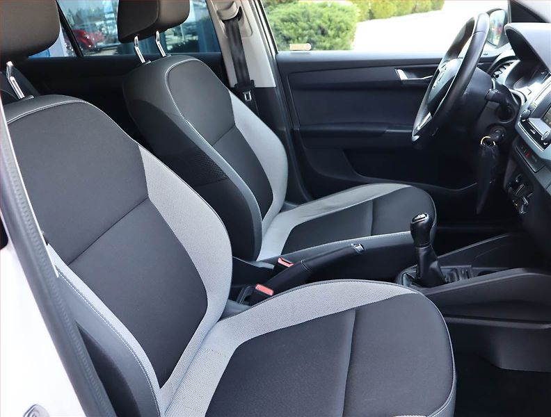 Škoda Fabia (2017) 1.0 TSI - fotka 9 z 19