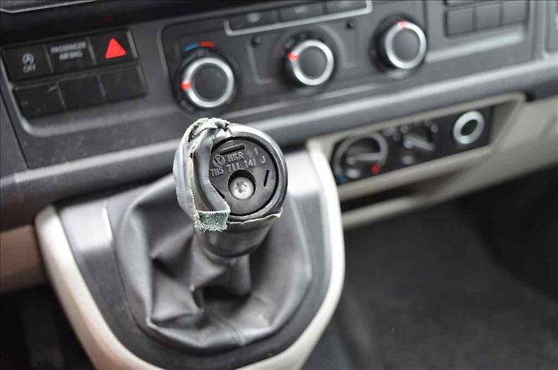 Volkswagen Ostatní (2018) COMBI 2,0 TDI - fotka 20 z 21