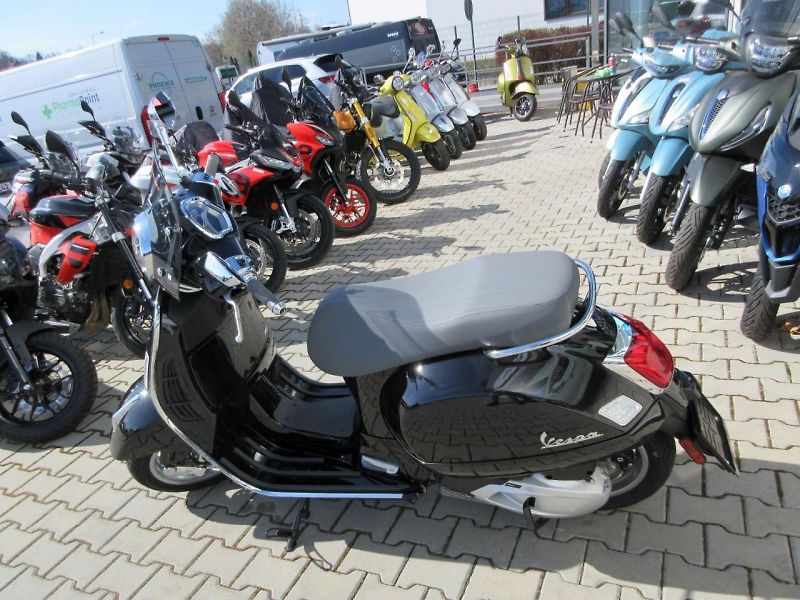 Vespa (2026) GTS 310 e5+ - fotka 6 z 11
