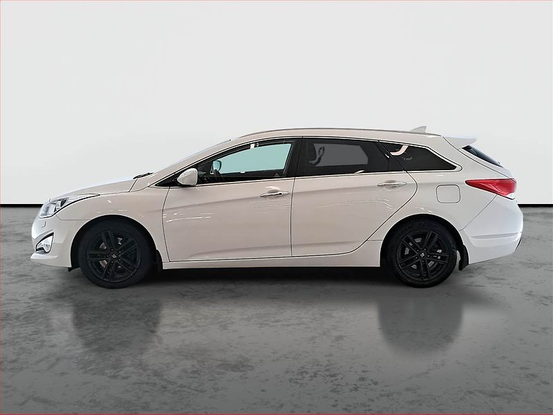 Hyundai i40 (2015) 1.7 CRDi, Serv.kniha, Navi - fotka 3 z 17