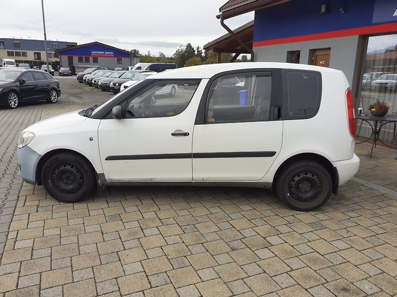 Škoda Roomster (2006) 1.2 HTP - fotka 6 z 13