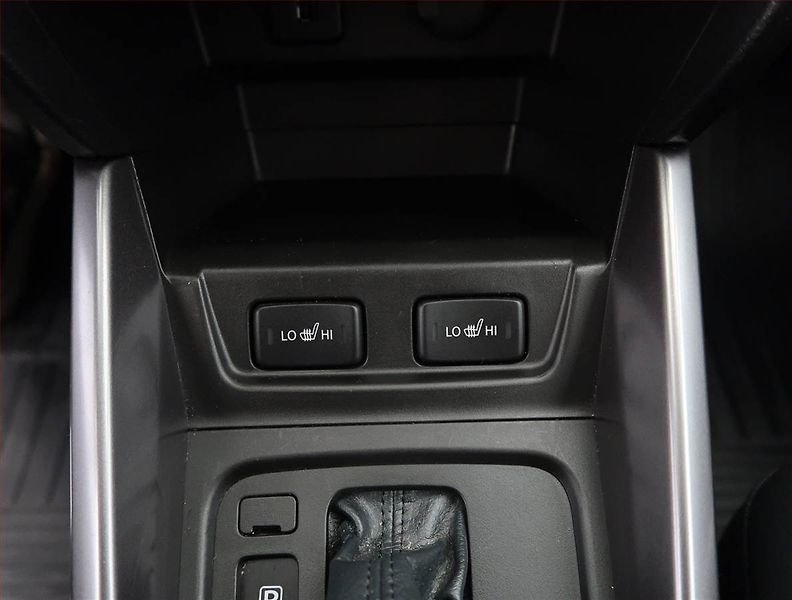Suzuki Vitara (2021) 1.4 BoosterJet, digi klima - fotka 19 z 22