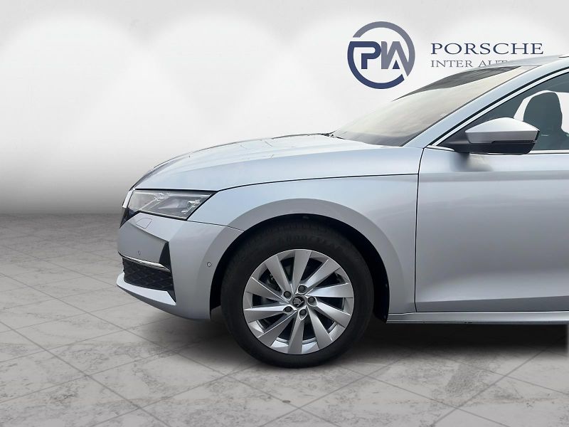 Škoda Octavia 2.0TDI 110 kW DSG TOP SELECTIO - fotka 9 z 22