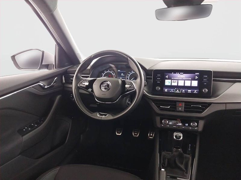 Škoda Kamiq (2021) Scoutline 1.0 TSI - fotka 7 z 23