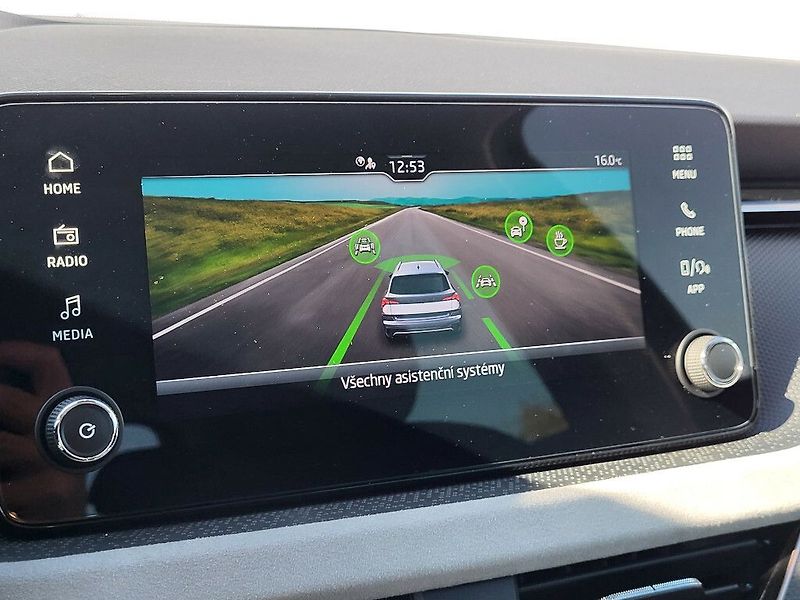 Škoda Kamiq Top Selection 1,5TSI 110kW - fotka 22 z 27