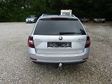 Škoda Octavia 2.0 TDI DSG - náhled 4