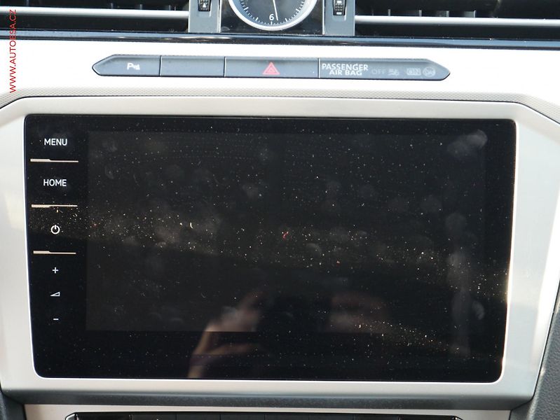 Volkswagen Passat (2018) 2.0 TDi, Comfortline, DSG - fotka 11 z 19