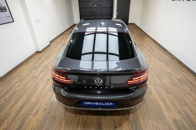 Volkswagen Arteon 2.0 TDI R-Line 140 kW - fotka 5 z 34
